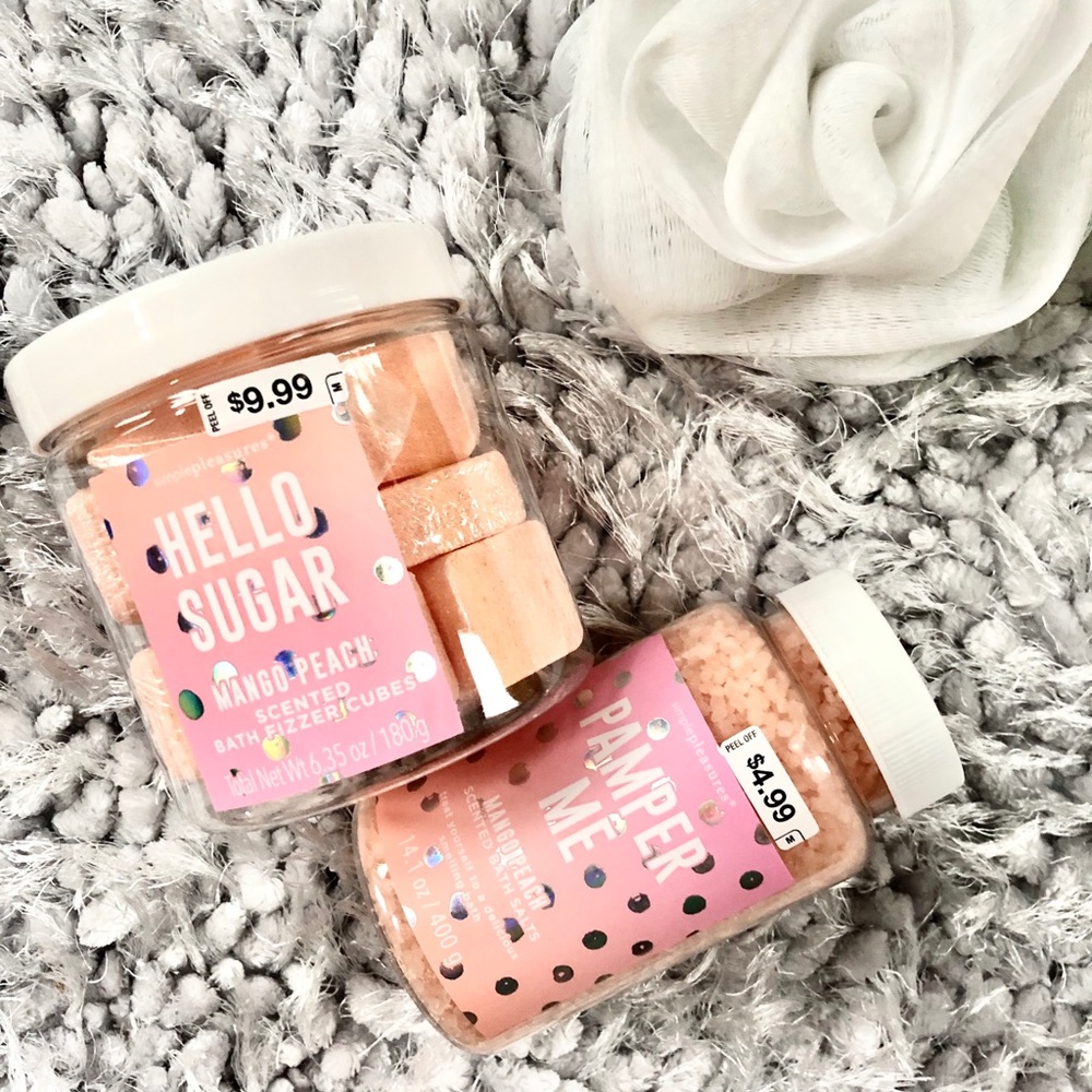 🆕New w/ tags MANGO PEACH SCENTED BATH SET 2pc set